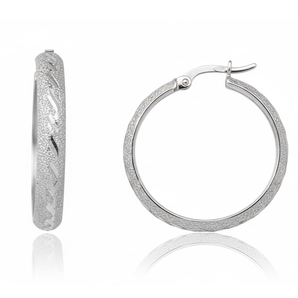 AROS ORO BLANCO 18KL - Peso: 3.85 gr 