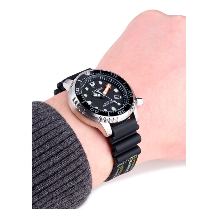 Reloj Citizen Eco Drive BN0150-10E Diver 200m