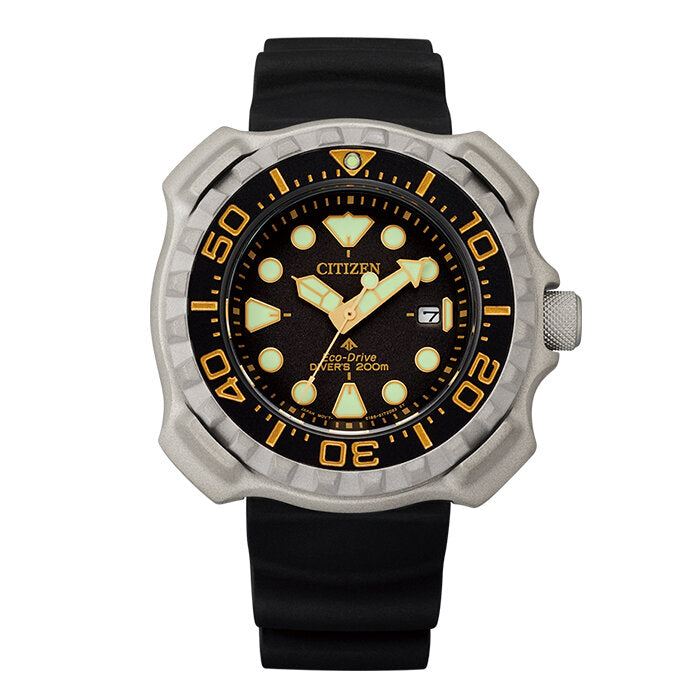 Reloj Citizen Promaster Eco Drive Super Titanium 200m BN0220-16E